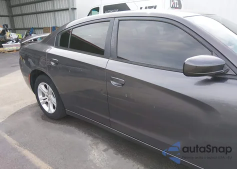 2015 Dodge Charger Se z USA, uszkodzony, nr VIN 2C3CDXBG2FH759844